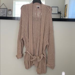 Universal Thread L Cream Cardigan
